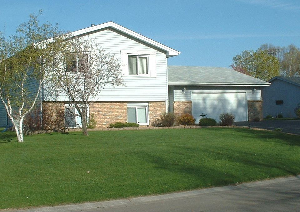 1st image of 4510 Deerwood Ln N