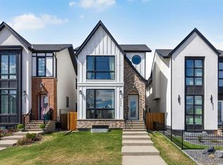 2625 E 29th St SW, Calgary, AB T3E 2K9