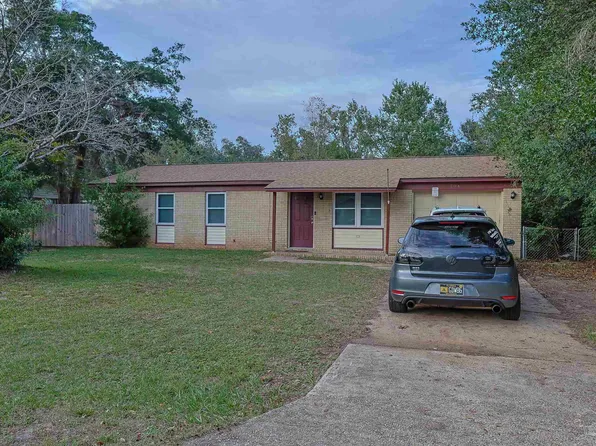 2704 Hillcrest Ave, Pensacola, FL 32526