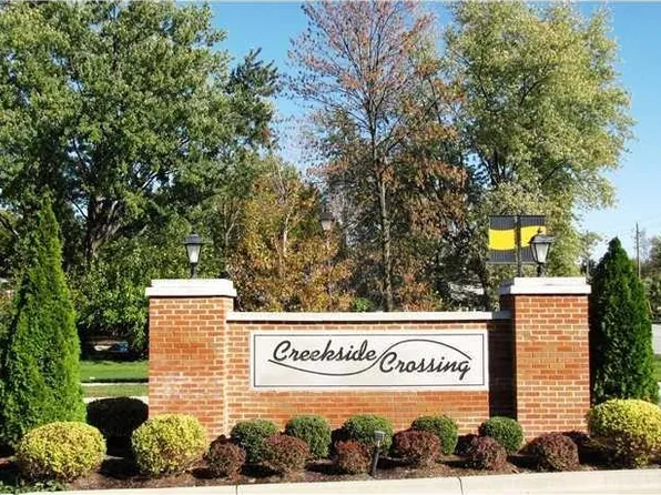 8921 Hunters Creek Dr APT 207, Indianapolis, IN 46227