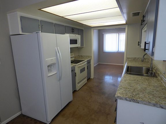 2nd image of 1212 E Loyola Dr