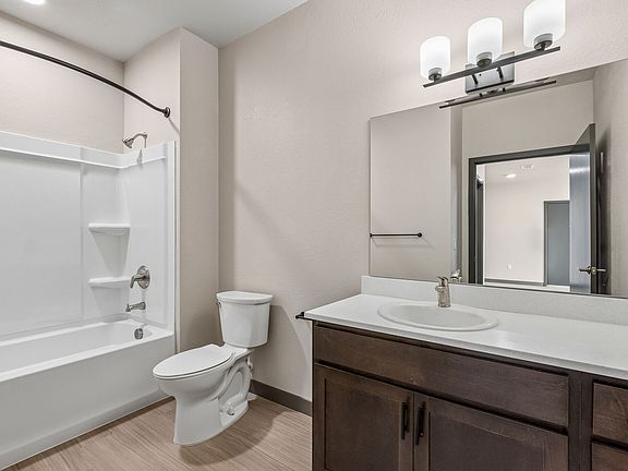 5th image of 1570 Meadowlark Way #6