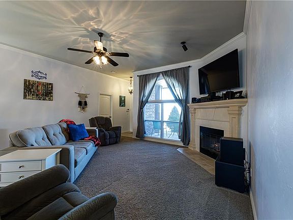5th image of 10005 Summerhill Ln