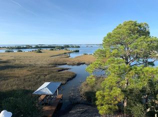 16917 Sturgis Cir, Cedar Key, FL 32625