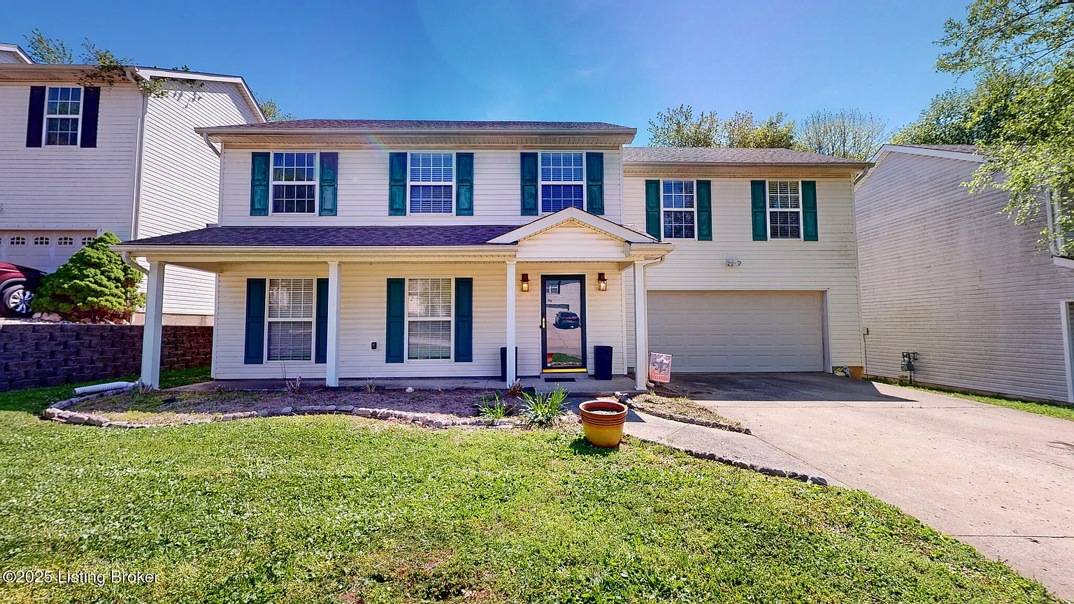 8107 Apple Valley Dr photo 1