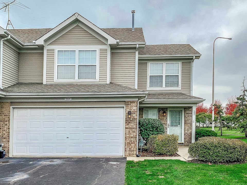 1st image of 151 Castlewood Ct #151