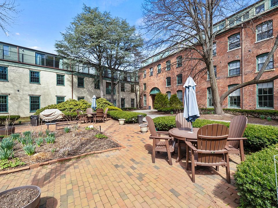 555 S Water St APT 231, Providence, RI 02903 Zillow