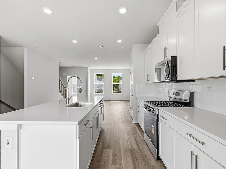 520 Cooper St — Photo 6