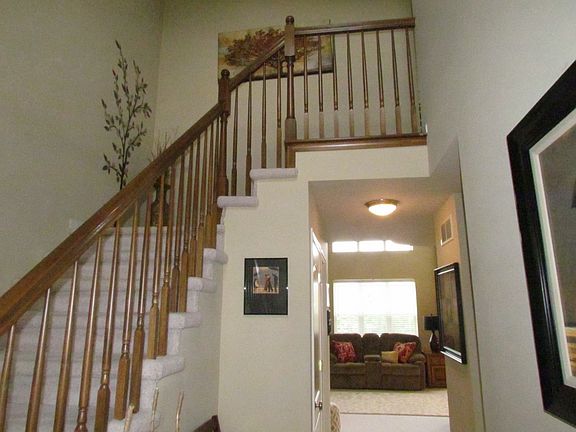 4th image of 11523 Maple Creek Ct