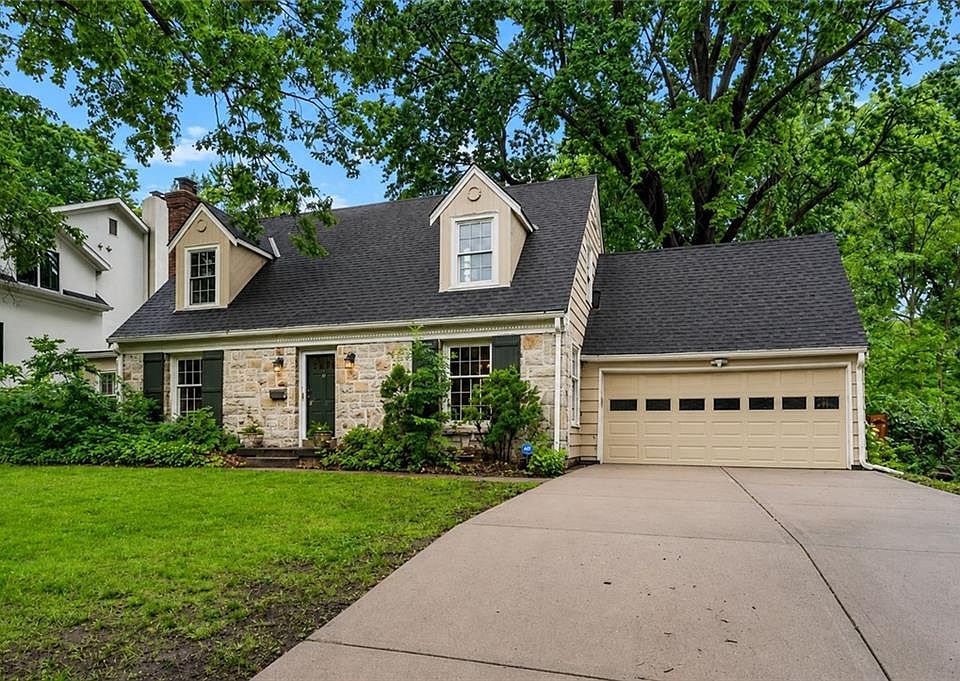 1st image of 6042 Howe Dr