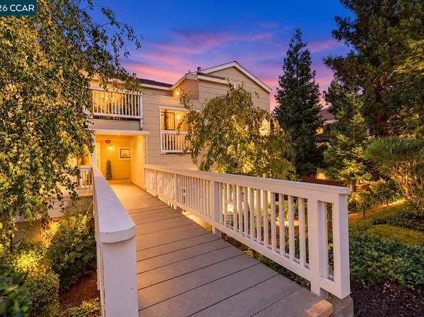 175 Village Pl, Martinez, CA 94553