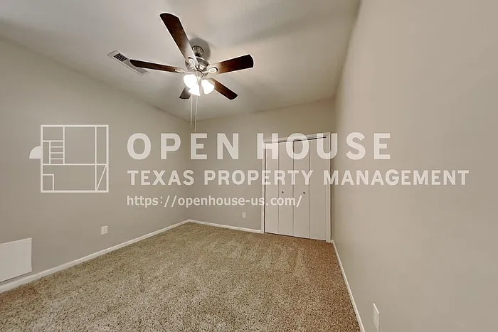 2127 Jamara Ln — Photo 14