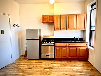 Rented by Linda N Eskander, LREB