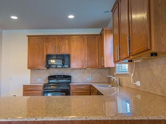2nd image of 5812 Lodgestone Dr