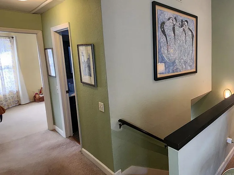 4531 Chateau Dr — Photo 10