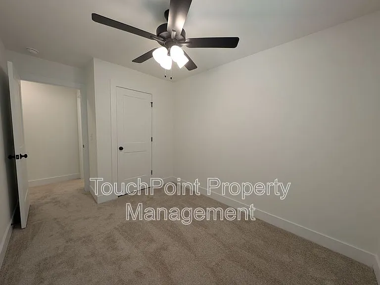 1413 Arden Ave — Photo 22