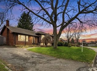 25 Glanworth Ave, Saint Thomas, ON N5R1E5