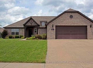 3404 SW Silverleaf Ave, Bentonville, AR 72712