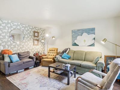 121 Lakewood Gardens Lane, Madison, WI, 53704