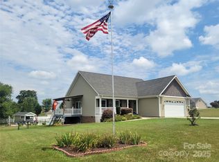 110 Burning Ln, Stony Point, NC 28678