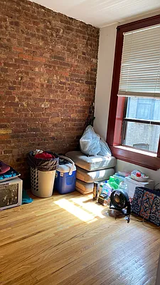 Rented by Compass | media 7