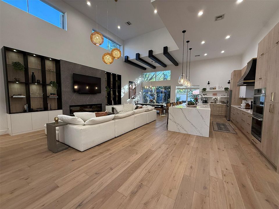 1st image of 2492 NW 66th Drive