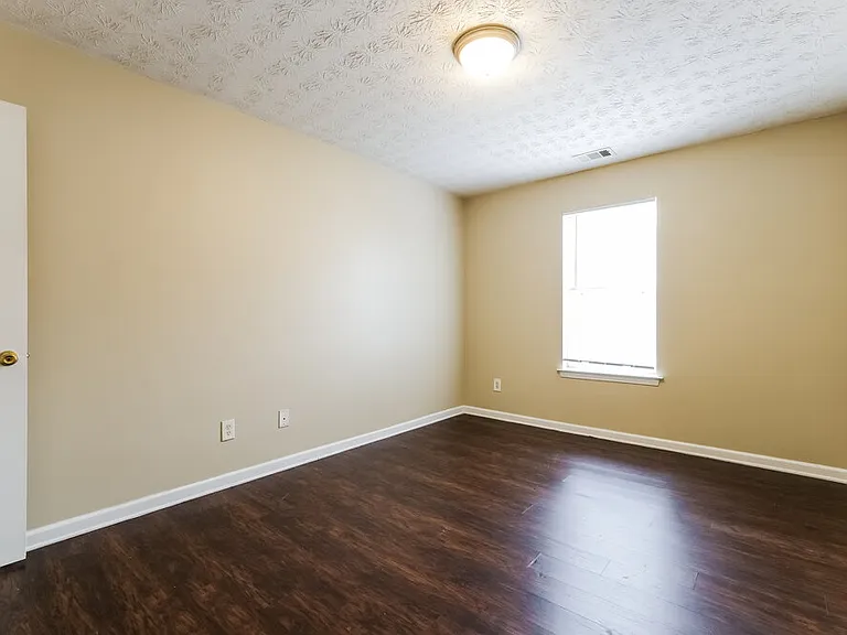 1280 Kilgore Rd — Photo 14