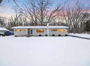 2710 Leland Dr, Jackson, MI 49203