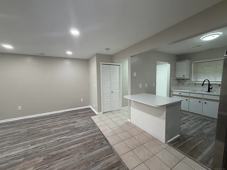 44411 Sunnyside Dr — Photo 7