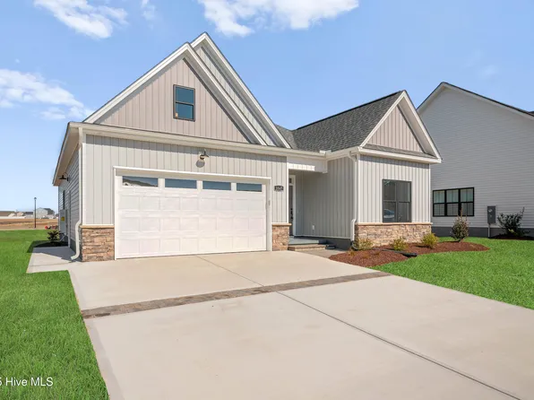 1047 Montevallo Lane, Ayden, NC 28513