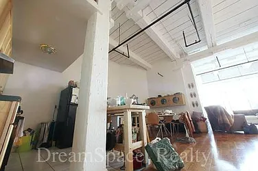 Rented by Dream Space Realty