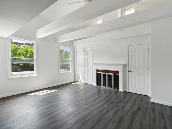 146 Nassau St