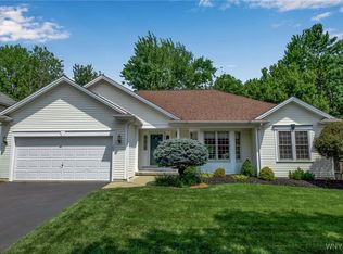 139 Autumn Creek Ct, East Amherst, NY 14051