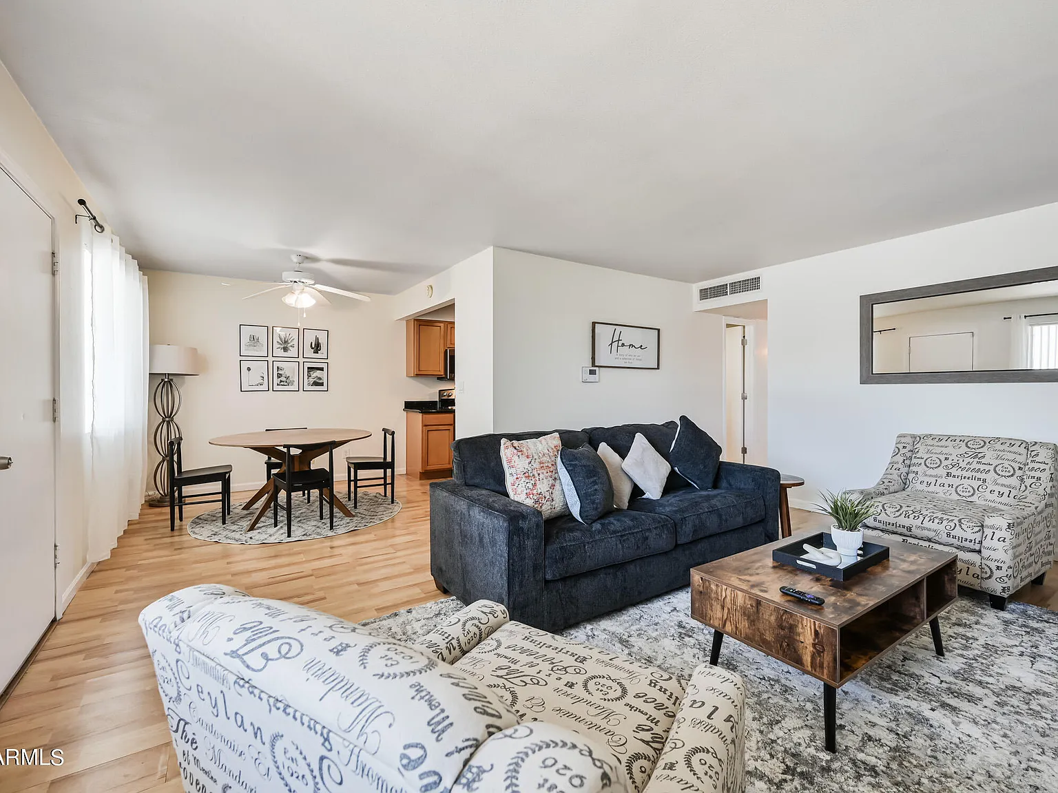 2 bed, 1.0 bath, 863 sqft, $1,500 — Photo 4