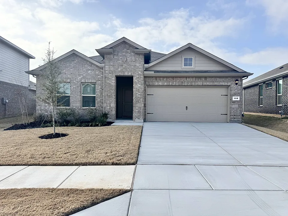 140 Daffodil Ln