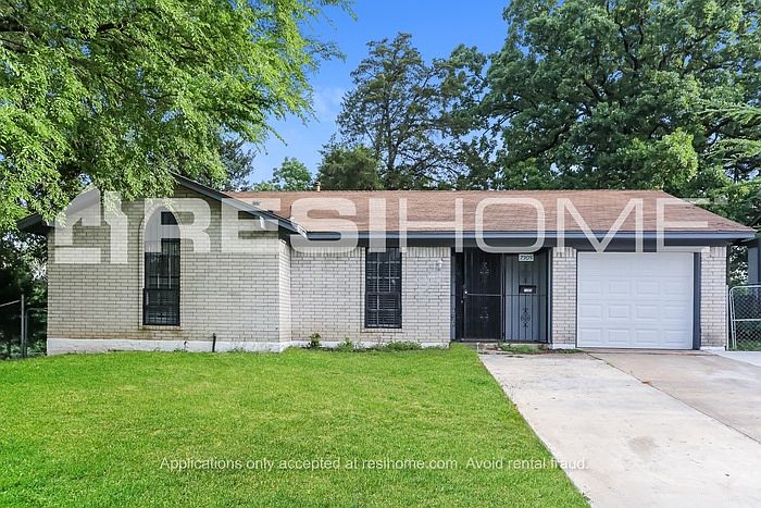 1st image of 7305 Gayglen Dr