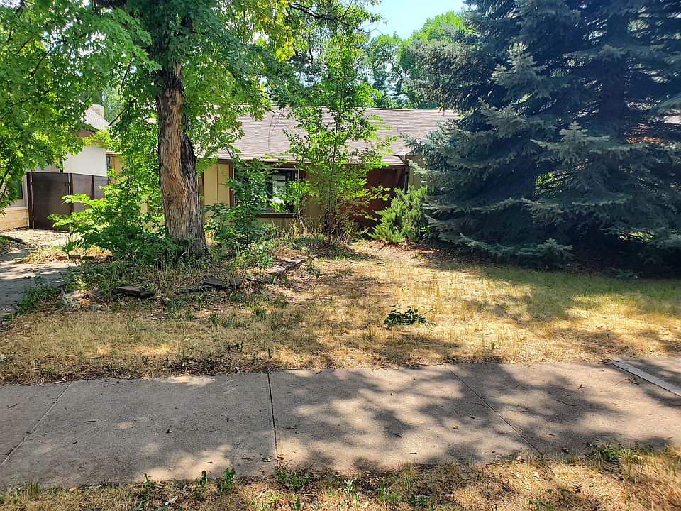 Front of house from the street