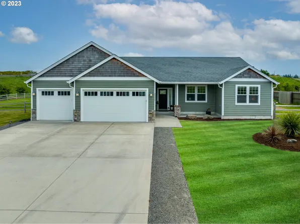 33337 Dorymen Ln, Warrenton, OR 97146