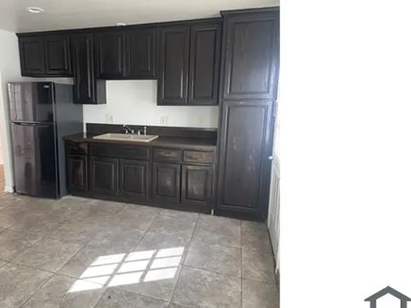 409 Laconia Blvd #2, Los Angeles, CA 90061