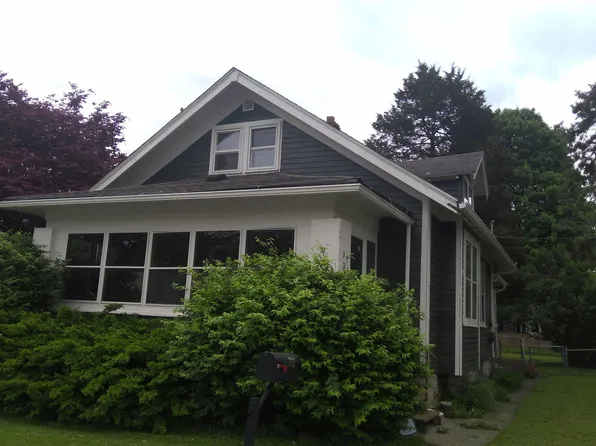 329 Bensman Ave, New Haven, IN 46774