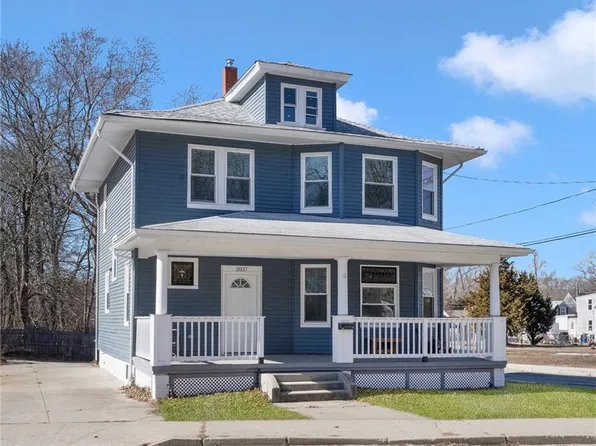 2037 Cranston St, Cranston, RI 02920