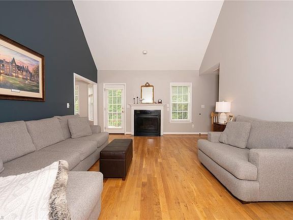 4th image of 144 High Meadows Rd