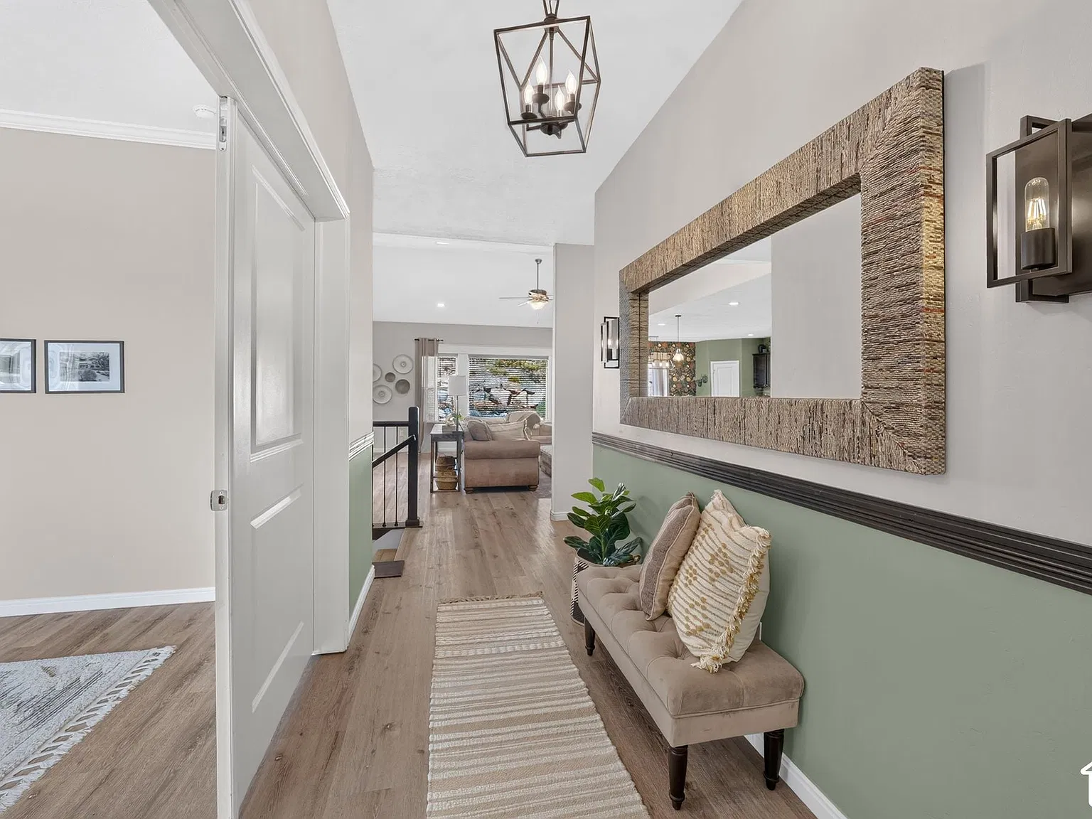 6 bed, 4378 sqft, $3,500 — Photo 4