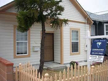 1st image of 427 Commercial Ave