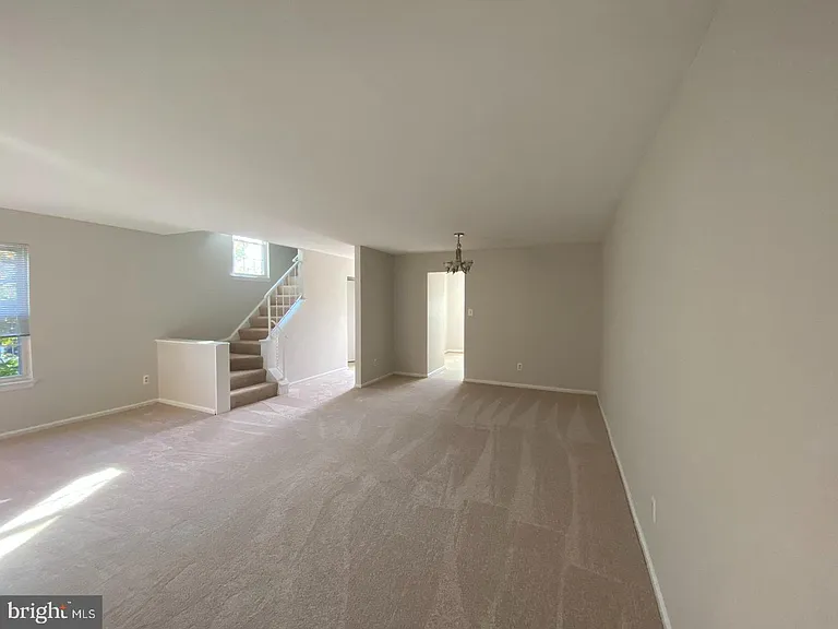 4115 Weeping Willow Ct #140A — Photo 5