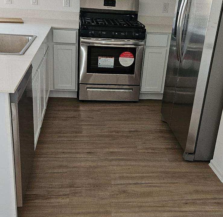1st image of 9042 Estes Lakes Dr