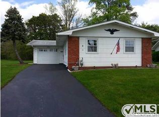 8 Masters Rd, Brick, NJ 08724