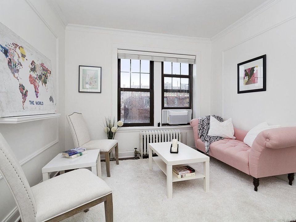 1st image of 442 Hudson St #6L