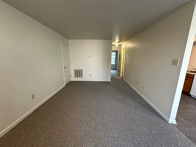 2 bed, $1,625 — Photo 4