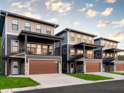 8424 Potters Pl, Duluth, MN, 55807